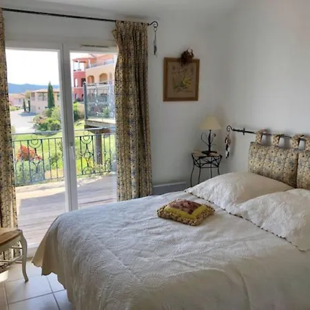 Maison Dans Domaine Avec Piscine Et Plage A 15 Min * Roquebrune-sur Argens